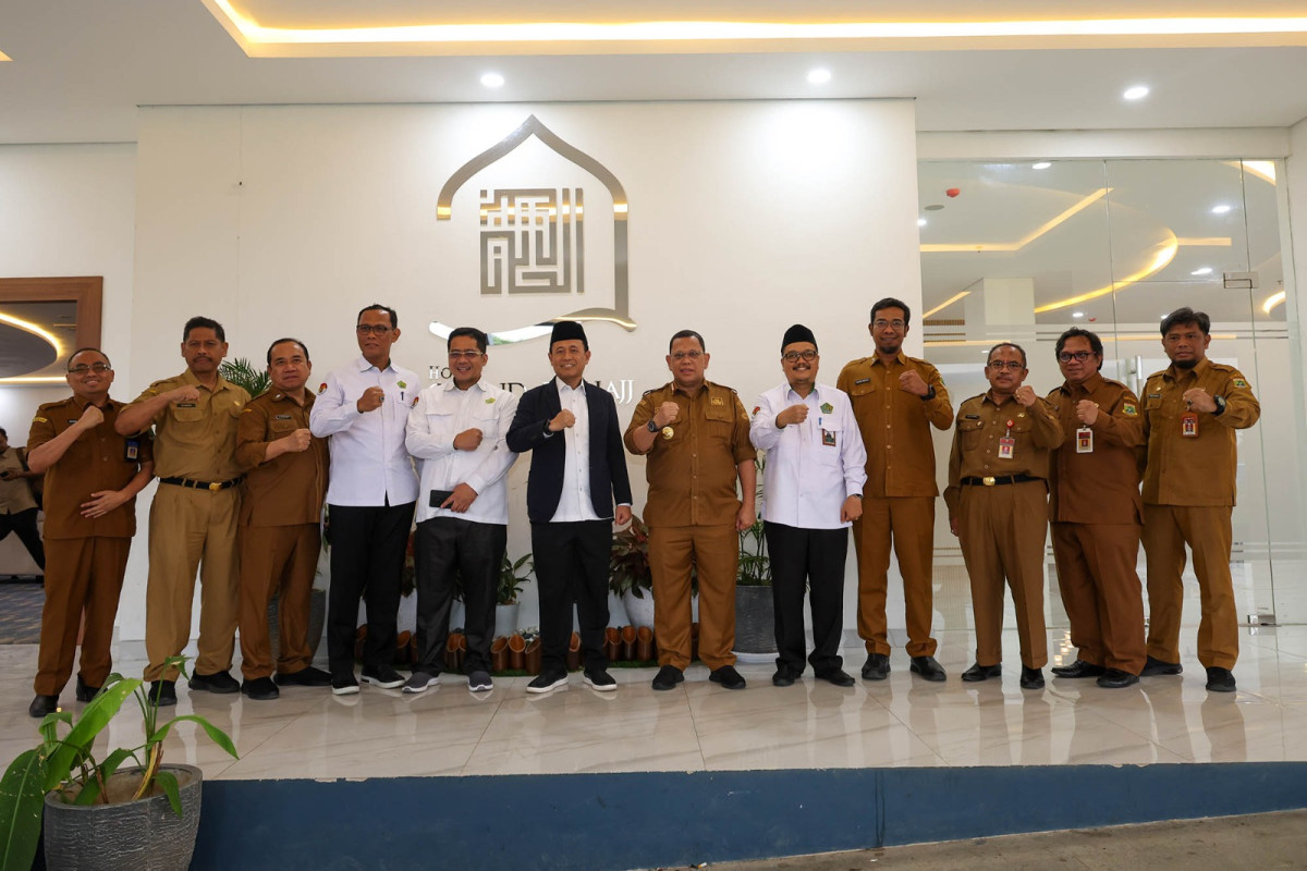 Pj Gubernur A Damenta Tinjau Asrama Haji Grand El Hajj Provinsi Banten